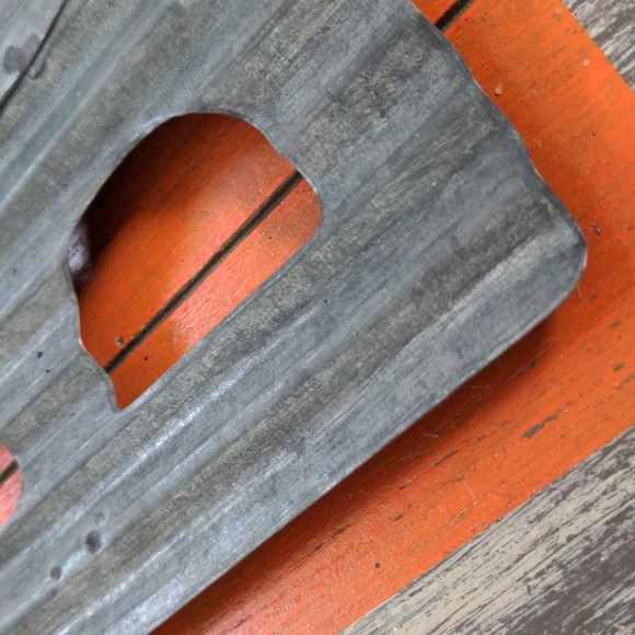 "BOO" Halloween Rustic Farmhouse Sign - Picture 5 of 7